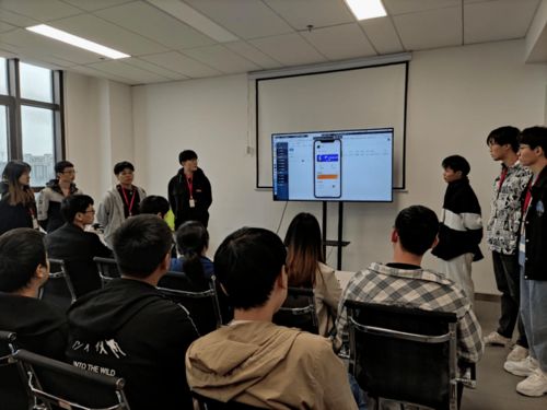 信息工程系2018級(jí)軟件技術(shù)專業(yè)企業(yè)實(shí)訓(xùn)圓滿收官，夯實(shí)學(xué)生實(shí)戰(zhàn)技能